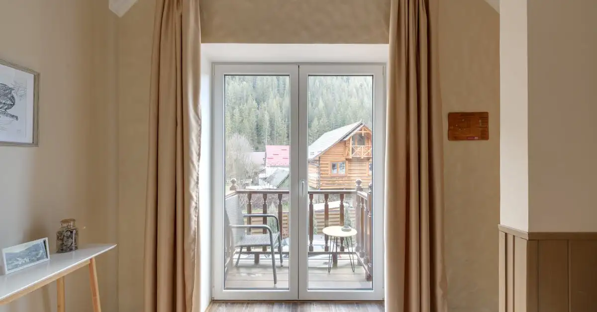Plastové balkónové dveře na míru - kvalita a výprodej